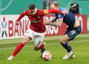 半岛体育登录入口-关于令人振奋的足球比赛，女队势不可挡的信息