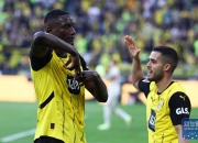 半岛体育娱乐-包含门兴格拉德巴赫期待主场胜利，能否战胜斯图加特？的词条