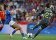 半岛体育网站入口-意大利女足与挪威队激战，晋级四强