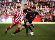 半岛体育在线-包含瓦伦西亚连续不败，晋级希望重新燃起的词条