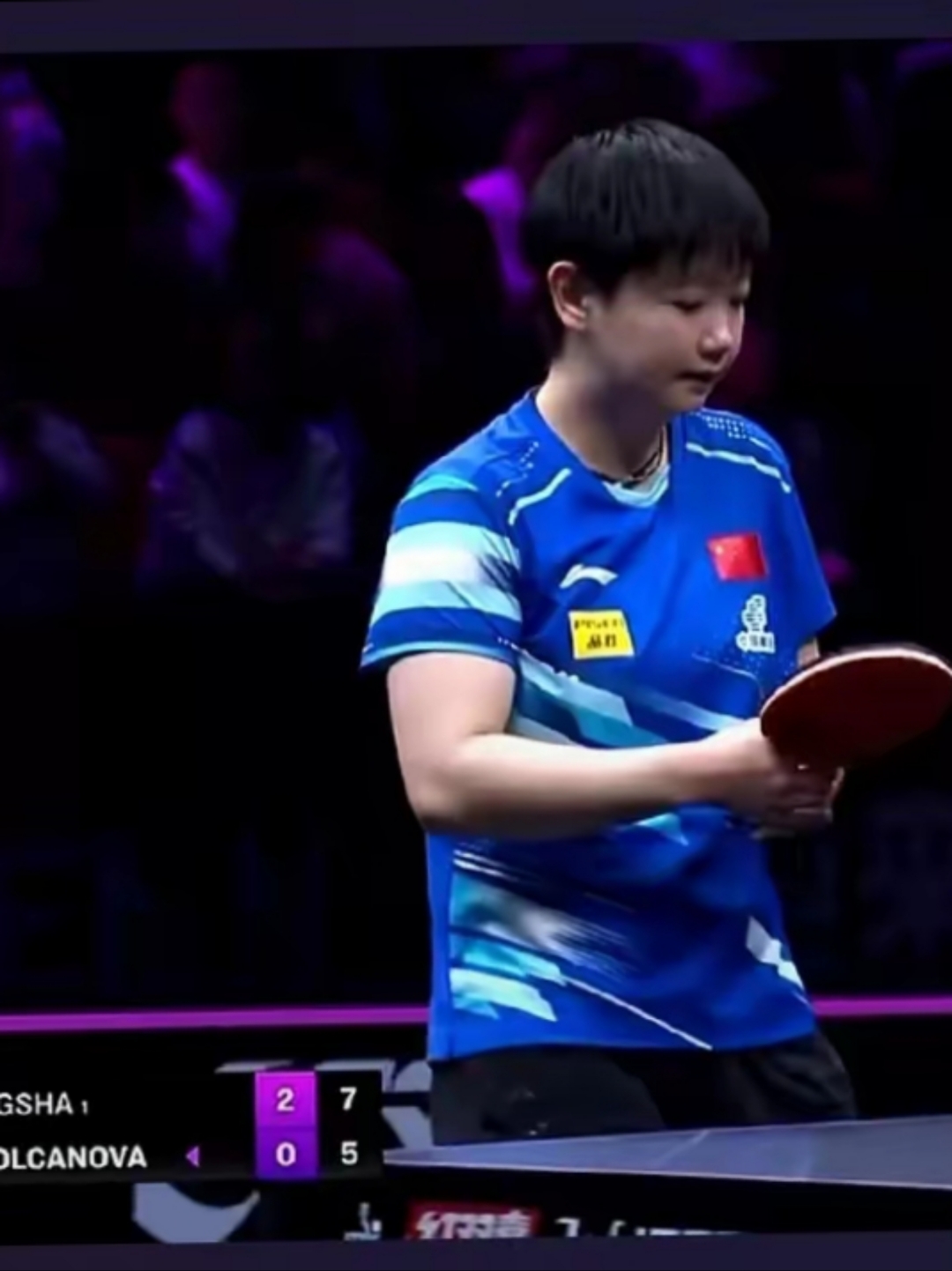 包含阿联酋击剑选手横扫对手，实力碾压晋级的词条