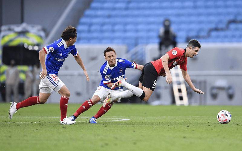 日本篮球联赛季后赛进入白热化战况激烈的简单介绍