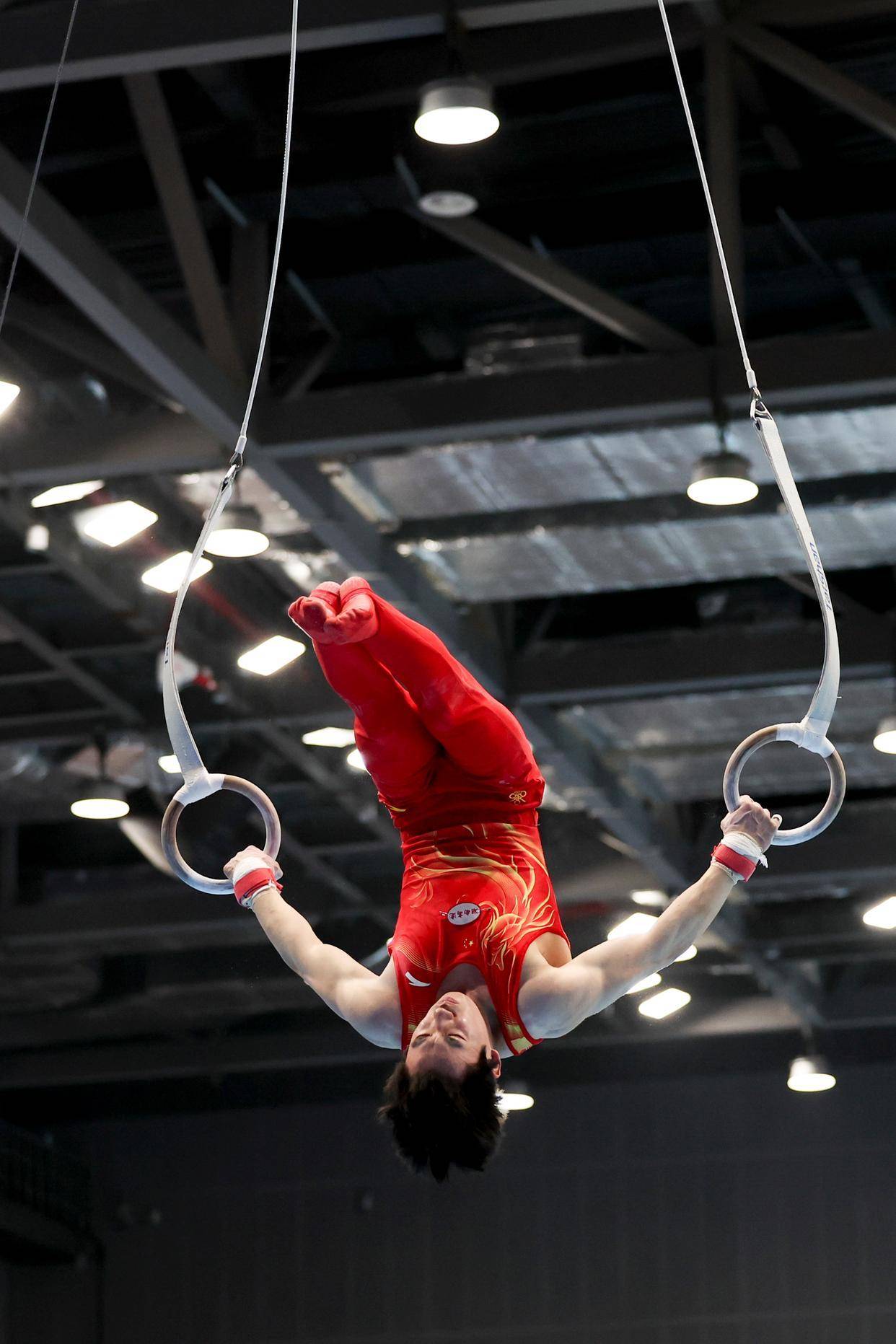 体操男子个人全能决赛大赛场上精彩纷呈的简单介绍