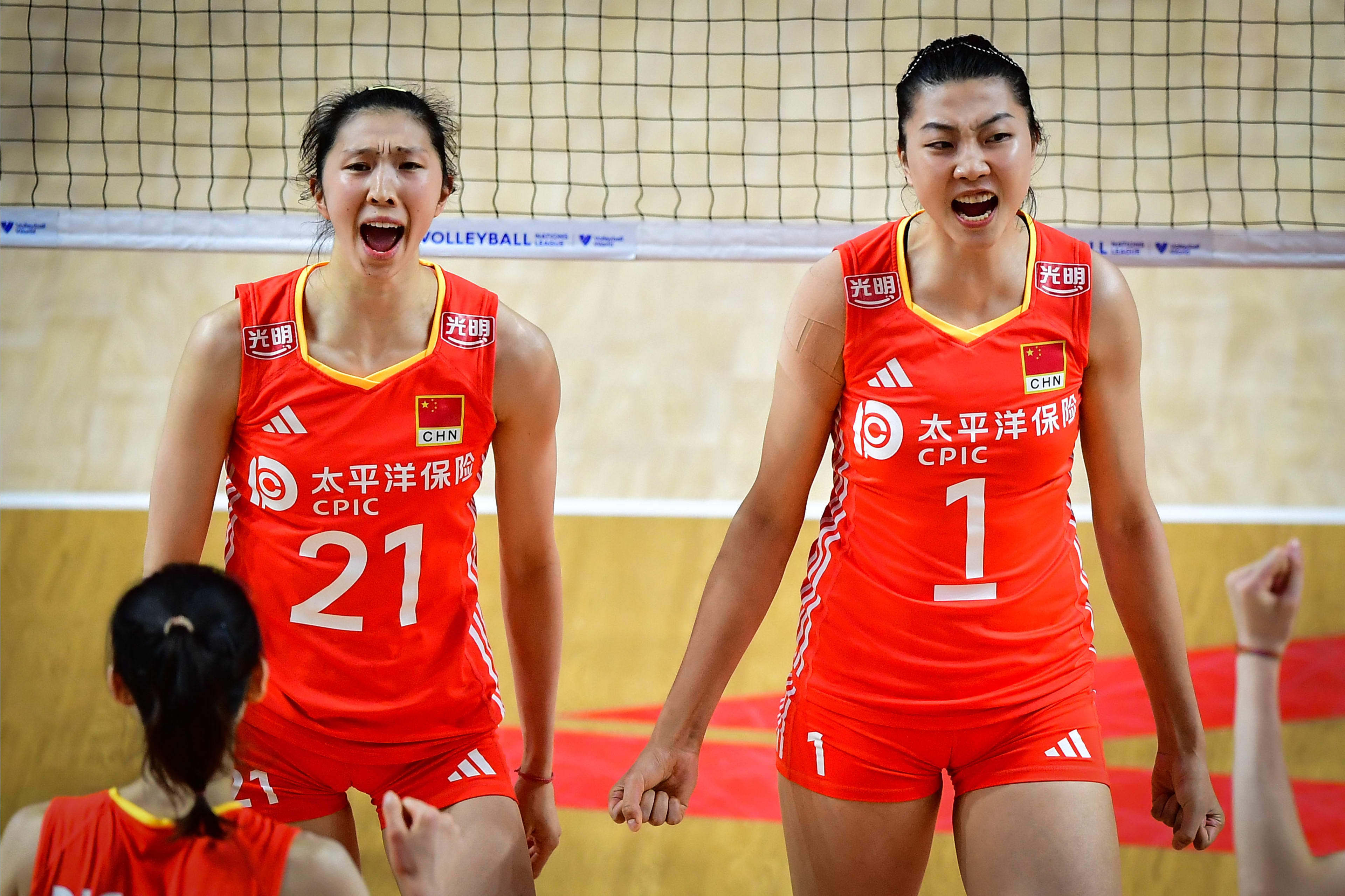 西半球球员在比赛中展现出强大实力的简单介绍 西半球球员在比赛中展现出强大实力的简单介绍