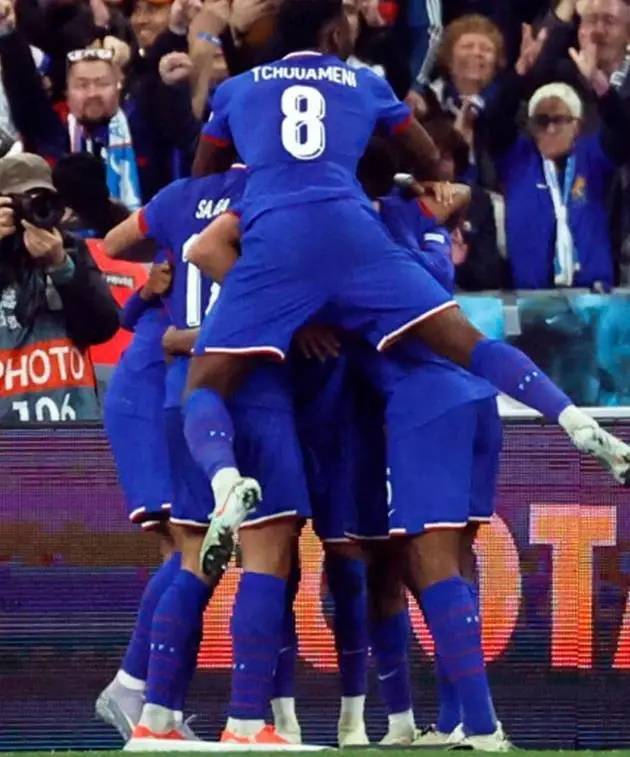 法国队惨败英格兰，无缘欧国联四强的简单介绍