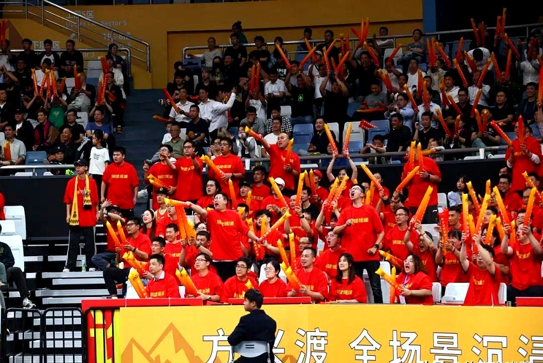 关于社交媒体上热议,双方对阵唇枪舌剑,比赛纷争不断的信息 关于社交媒体上热议,双方对阵唇枪舌剑,比赛纷争不断的信息