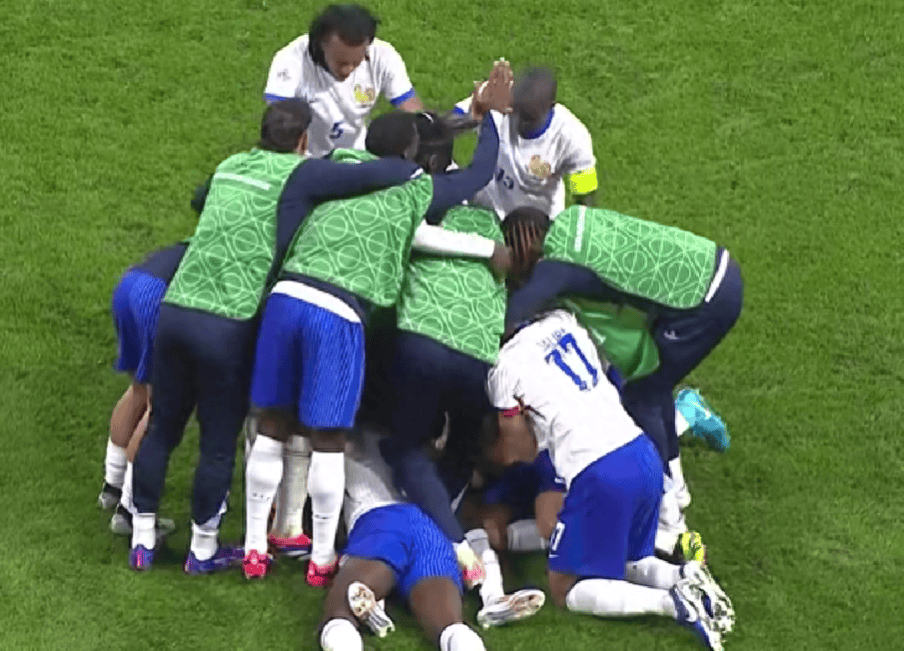 阿森纳客场失利，球队战绩低迷备受质疑