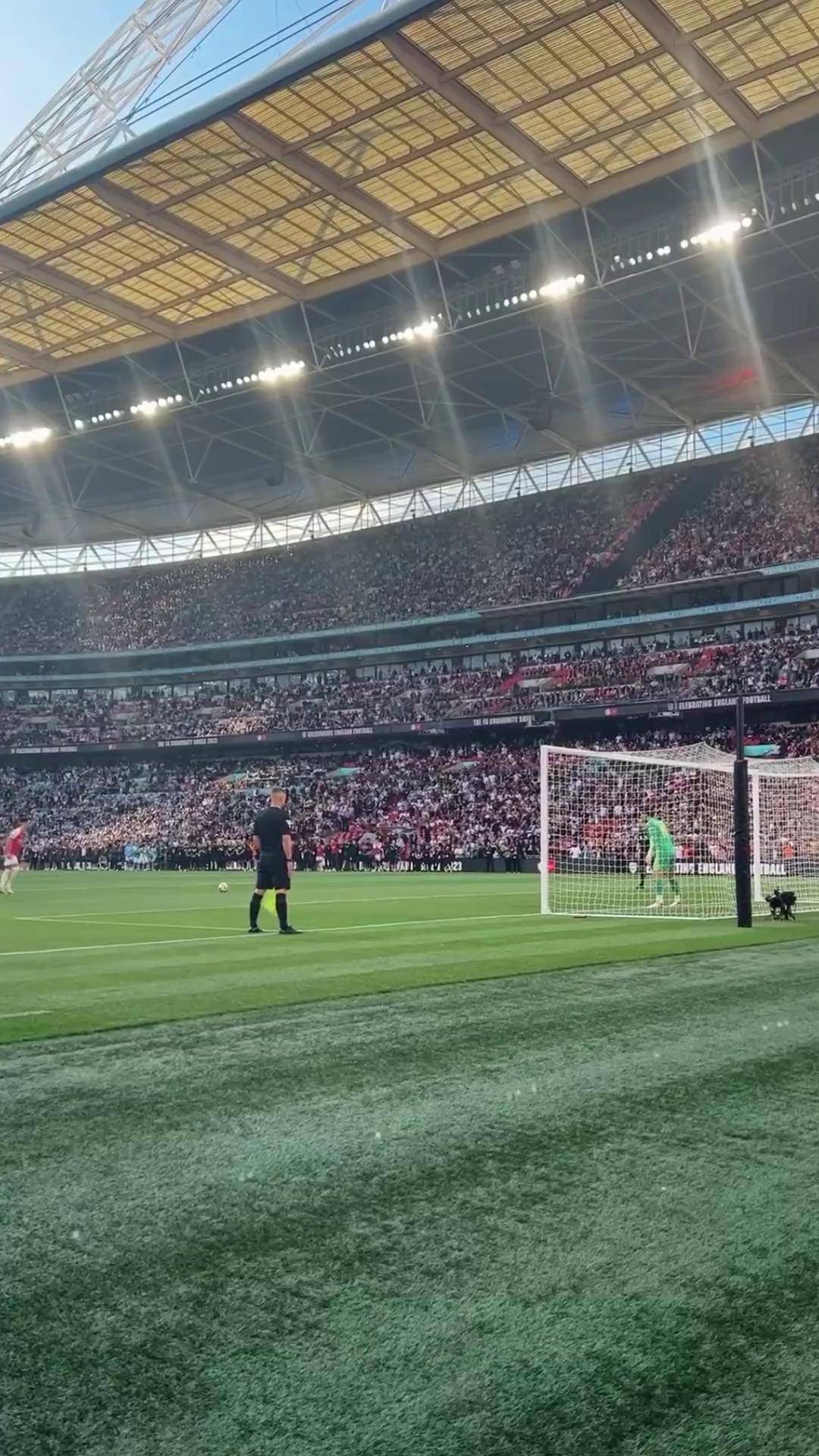 包含阿森纳客场失利，球队需要全力以赴备战下一场的词条