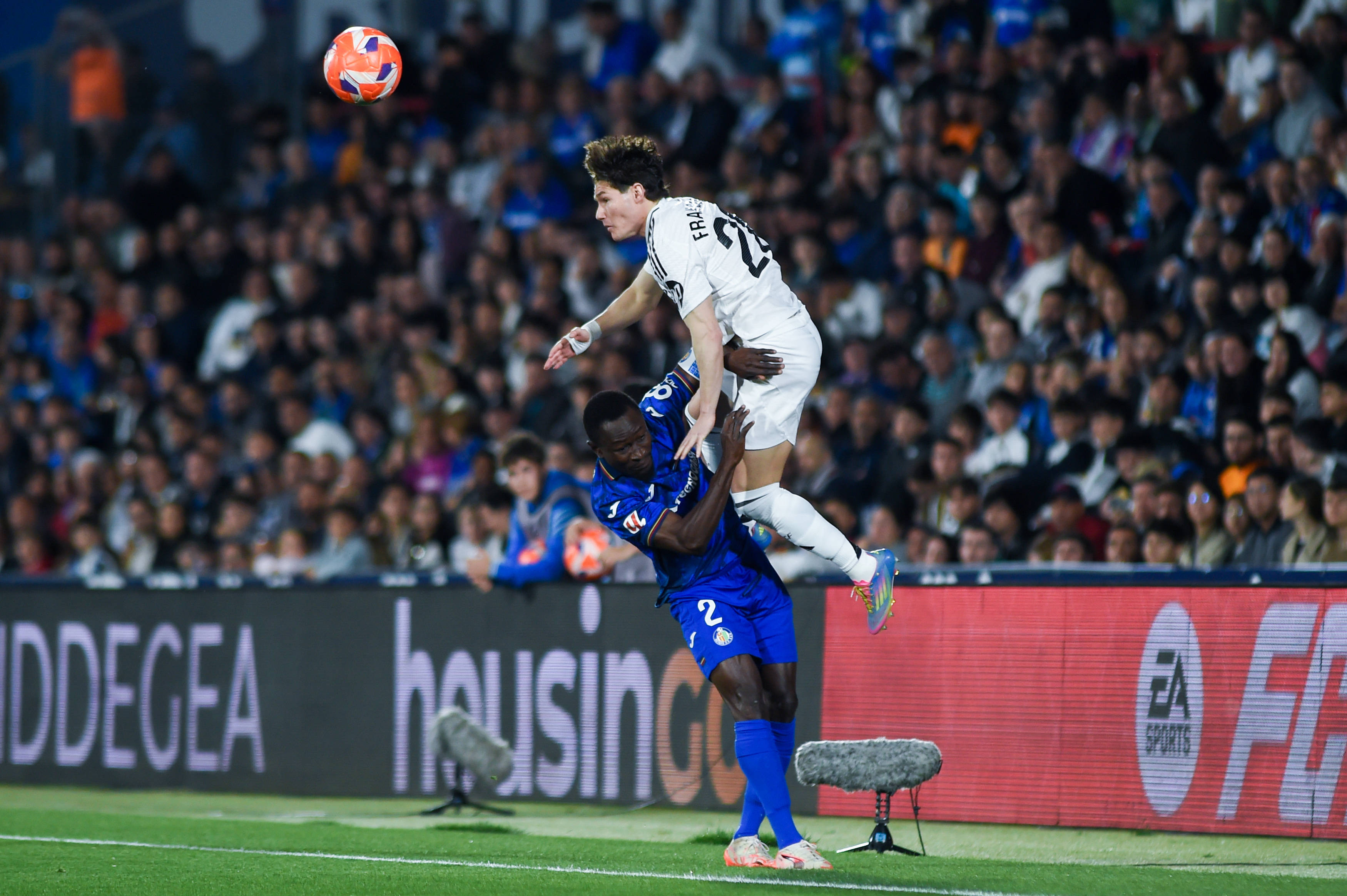 柏林赫塔后卫因伤遗憾缺席下一场